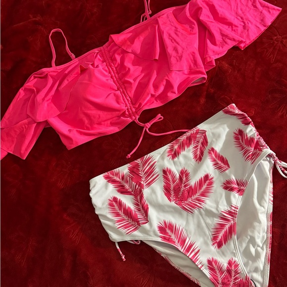 Pink Off-Shoulder Bikini Set - Picture 3 of 5